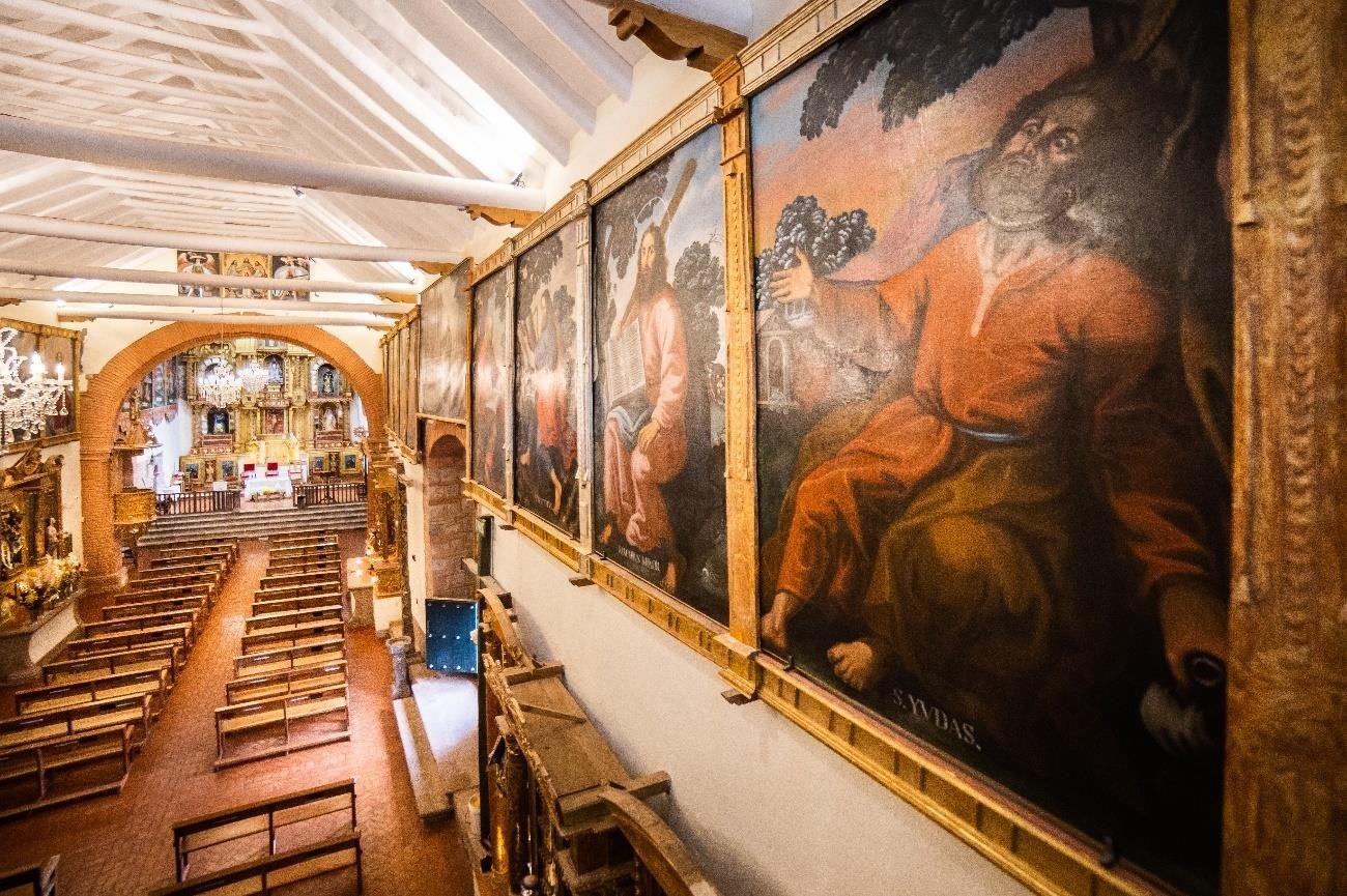Explora Templo De San  Francisco De Asis, un lugar turístico en MARAS, Cusco. Descubre su ubicación, altitud, y las actividades que ofrece.