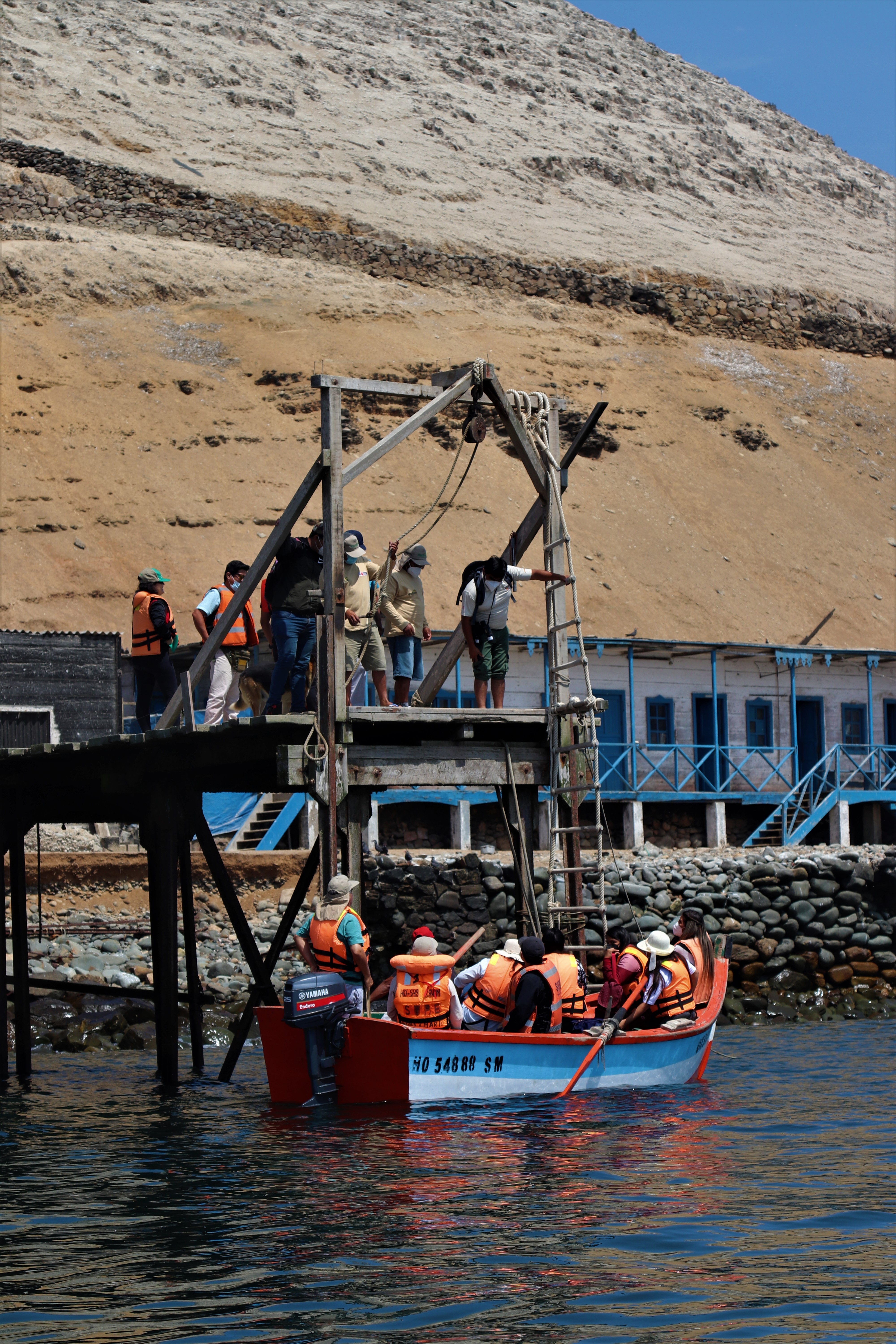 Explora Reserva Nacional Sistema De Islas, Islotes Y Puntas Guaneras  Isla Don Martín, un lugar turístico en VEGUETA, Lima. Descubre su ubicación, altitud, y las actividades que ofrece.