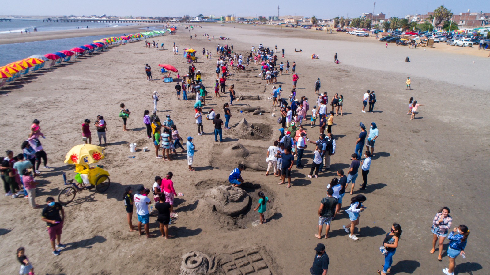 Explora Playa Puerto Malabrigo, un lugar turístico en RÁZURI, La Libertad. Descubre su ubicación, altitud, y las actividades que ofrece.
