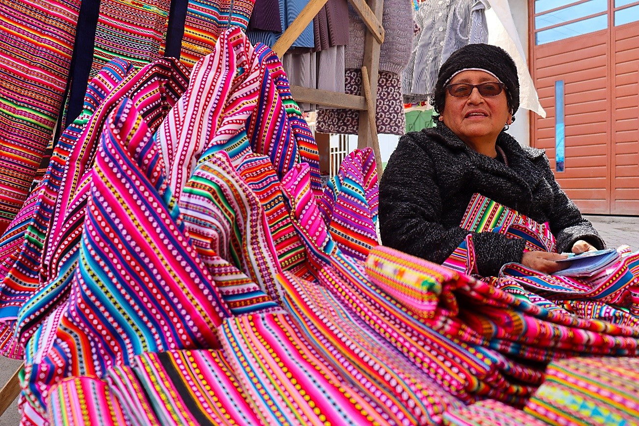 Explora Feria Tradicional De Los Jueves, un lugar turístico en SAPALLANGA, Junín. Descubre su ubicación, altitud, y las actividades que ofrece.
