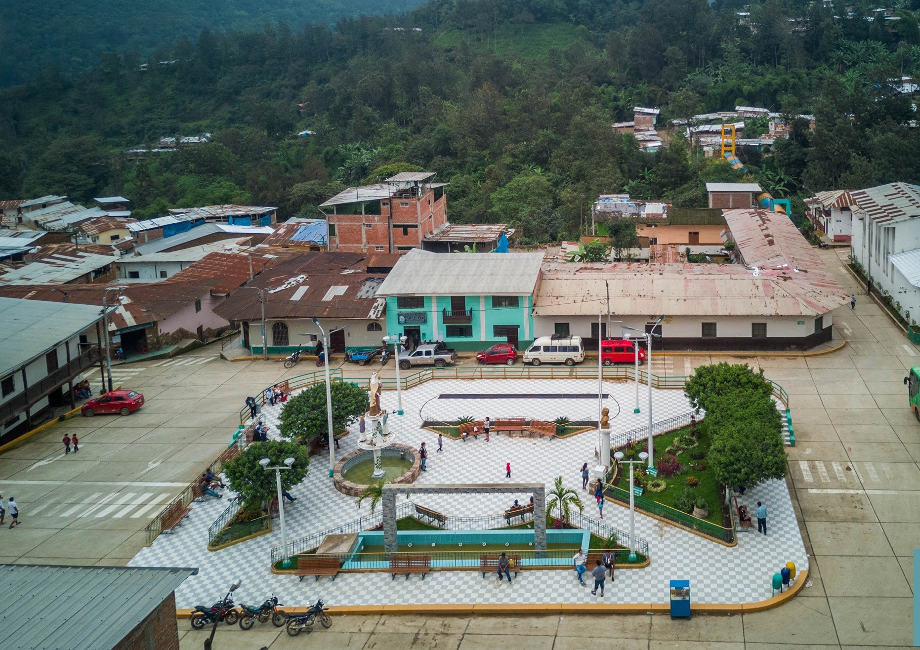 Explora Pueblo De Canchaque, un lugar turístico en CANCHAQUE, Piura. Descubre su ubicación, altitud, y las actividades que ofrece.
